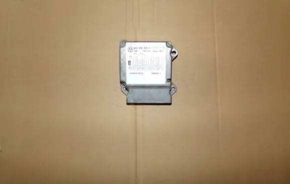 Skoda Octavia Mk2 (1Z) Airbag control unit/module 1K0909605SN