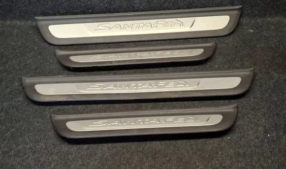 Hyundai Santa Fe Rear sill trim cover 85877S1500 85887S1500 85883S1500