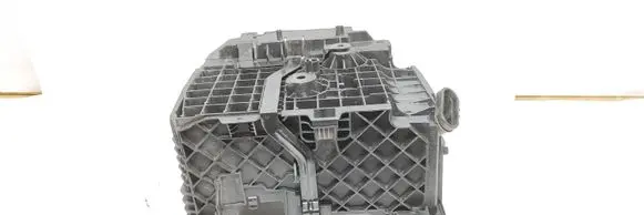 Battery box tray