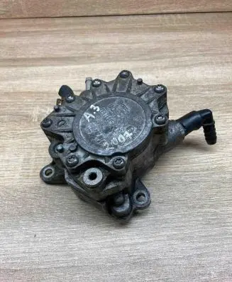 Audi A3 S3 8P Vacuum pump 03G145209 310507