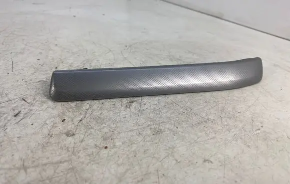 Volkswagen Sharan Dashboard glove box trim 7N1857211