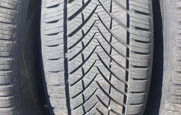 Peugeot 607 R16 summer tire 22555R16