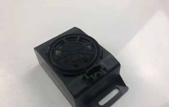 Porsche Cayenne (92A) Panel speaker 7PP035709A
