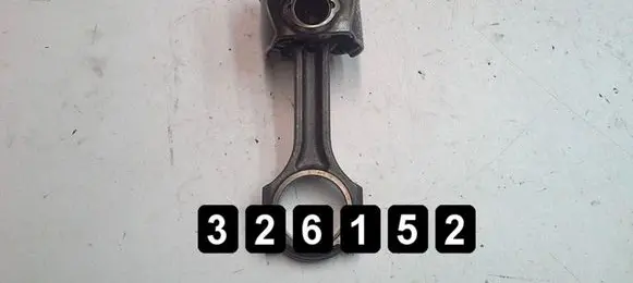 KIA Venga Piston with connecting rod