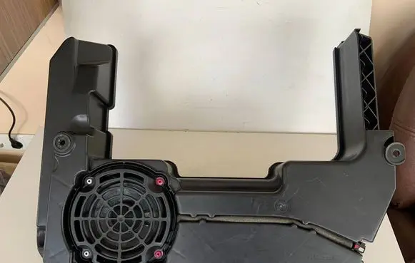 Audi A5 8T 8F Subwoofer speaker 8K9035382B 000A3909 X174100