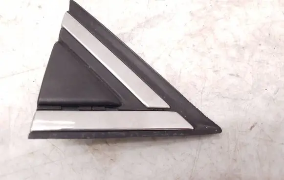 Lancia Delta III Plastic wing mirror trim cover 735453721 735453722