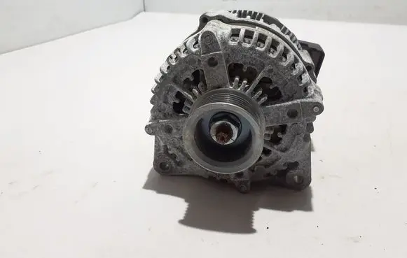 Audi Q8 Generator/alternator 06E903024T