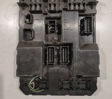 Peugeot 307 Comfort/convenience module 9651197380 9651196680A
