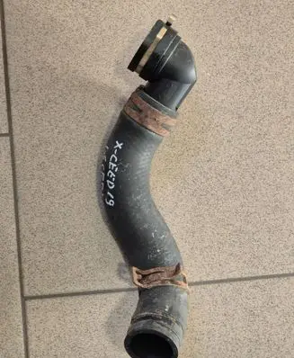 KIA Xceed Engine coolant pipe/hose 25415M6300