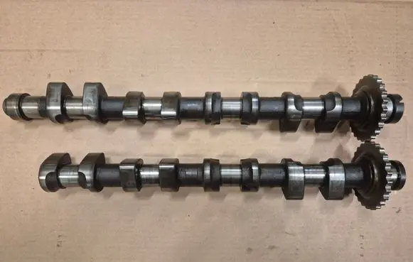 Volkswagen Corrado Camshaft 027109021AJ 027109022G 027109021AL