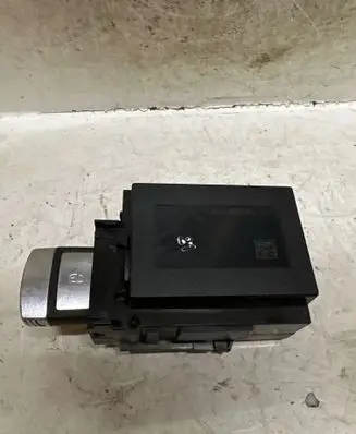 Volkswagen PASSAT CC Ignition lock 3C0905843R
