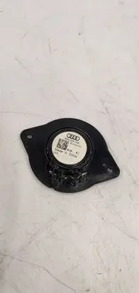Audi Q5 SQ5 Panel speaker 8R0035399