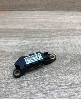Mercedes-Benz CLK A209 C209 Airbag deployment crash/impact sensor 0018209126