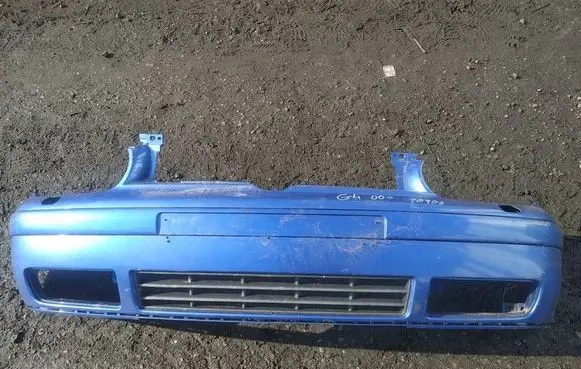 Volkswagen Golf IV Front bumper MELYNAS