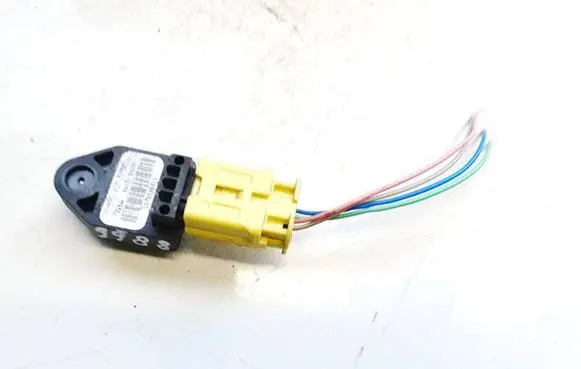 Toyota Avensis T250 Airbag deployment crash/impact sensor 8983105010 89831-05010