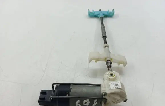 Audi Q7 4L Seat adjustment motor 982679102