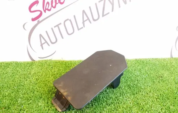 Volkswagen Touareg III Front passenger seat rail trim 4M0971981