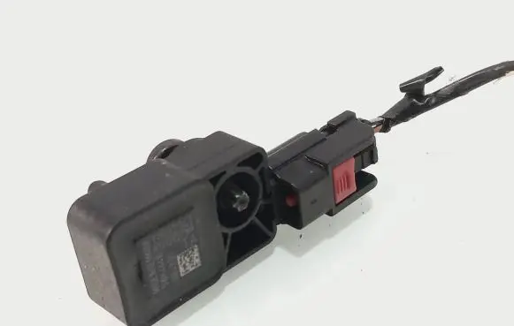 Opel Insignia A Airbag deployment crash/impact sensor 13502341 5wk44410