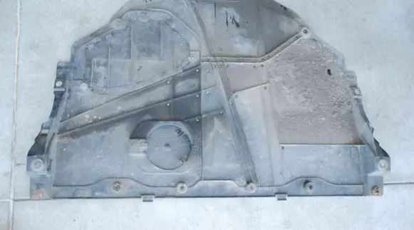 Mazda CX-5 Engine splash shield/under tray KE6456111
