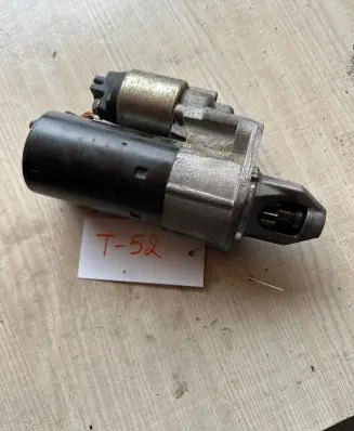 Mercedes-Benz ML W164 Starter motor 0001108403