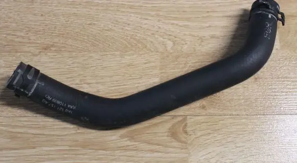 Volkswagen Touran I Engine coolant pipe/hose 1K0121157AG