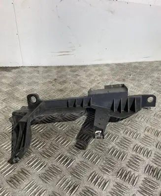BMW X3 E83 Headlight/headlamp mounting bracket 1301073025