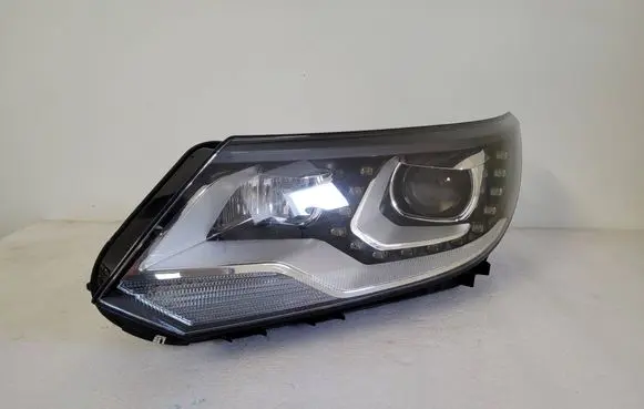 Volkswagen Tiguan Headlight/headlamp 5N1941033
