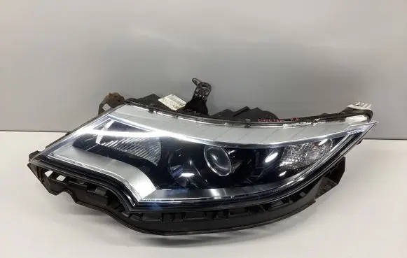 Honda Civic IX Headlight/headlamp 33150TV0