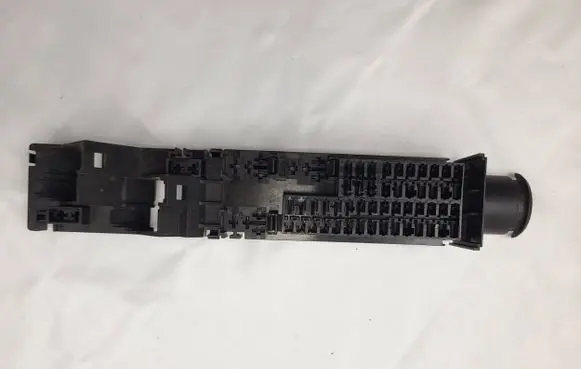 Porsche Taycan 9J1 Fuse module 9J1937508