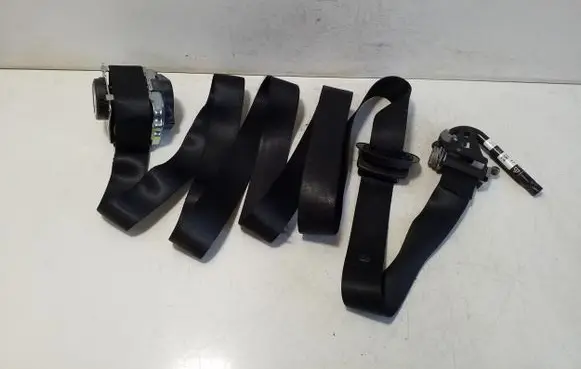 BMW X5 F15 Front seatbelt 7343634