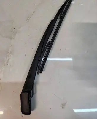 Honda CR-V Rear wiper blade arm 