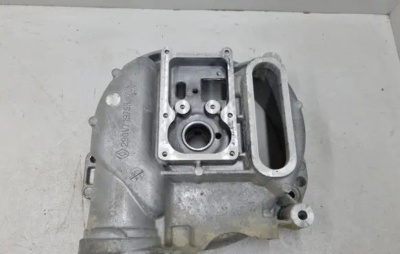 Renault Zoe Generator/alternator bracket 