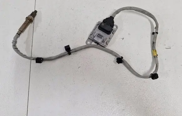 Renault Trafic III (X82) Lambda probe sensor 227900033R