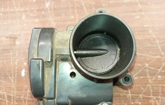 Peugeot 308 SW Throttle valve v757669780 v75766978004 a2c53279370