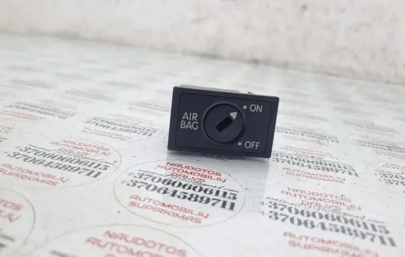Volkswagen Touran I Passenger airbag on/off switch 1Y0919228A