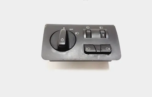 BMW X5 E53 Light switch 8372204