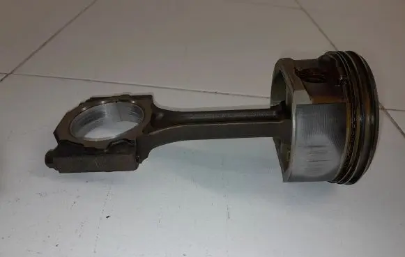 Cadillac SRX Piston with connecting rod 886265
