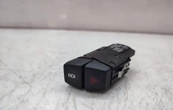 BMW X5 F15 Hazard light switch 9317217