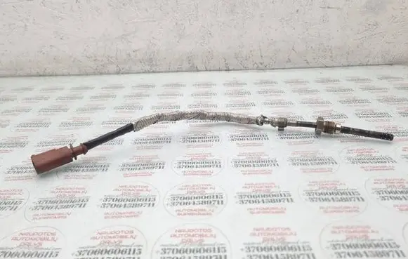 Audi A4 S4 B8 8K Exhaust gas temperature sensor 059906088M