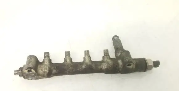 Opel Zafira B Fuel main line pipe 55PP0501 07335790745