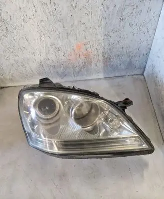 Mercedes-Benz ML W164 Headlight/headlamp 263348