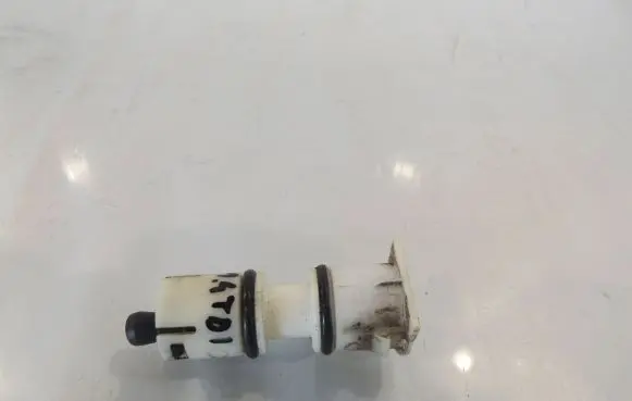Volkswagen Polo Valve 6X0201136