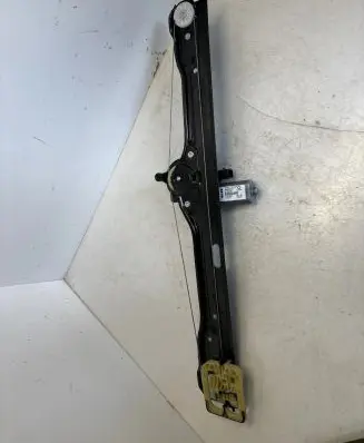 Iveco Daily 6th gen Front door window regulator with motor 5802578844 131703