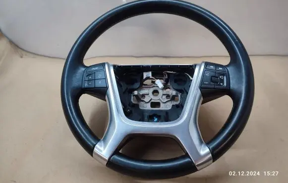 Volvo V70 Steering wheel