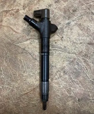 Toyota Avensis T270 Fuel injector