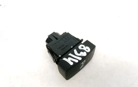 Honda CR-V Parking (PDC) sensor switch M24985