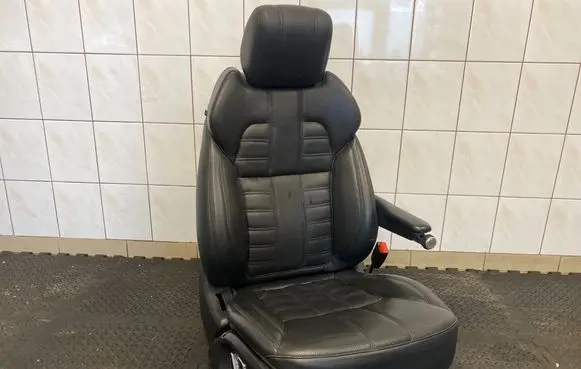 Land Rover Range Rover Sport L494 Front passenger seat 