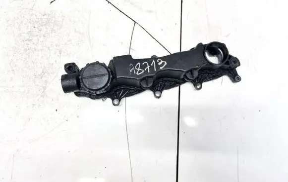 Citroen C4 I Rocker cam cover 9651815680