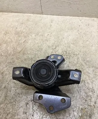 KIA Sportage Engine mount bracket 21810F1100 21814A9000