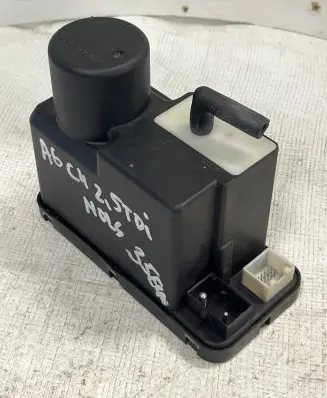 Audi A6 S6 C4 4A Vacuum pump 4A0862257C 8TN00689800